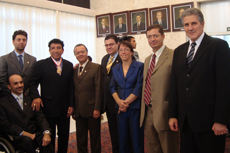 Deputada participa da 1º audiência pública contra a pedofilia medalha - sen. magno malta